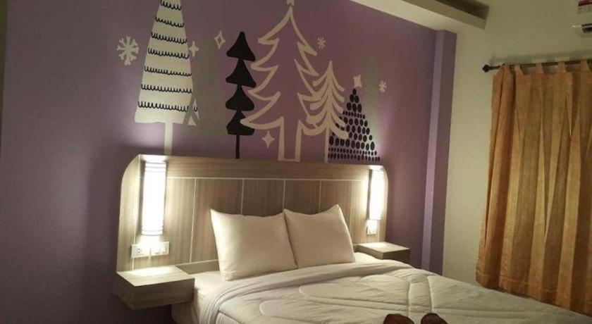 Silayok Grand Hotel Tak Exteriér fotografie