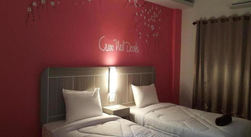 Silayok Grand Hotel Tak Exteriér fotografie