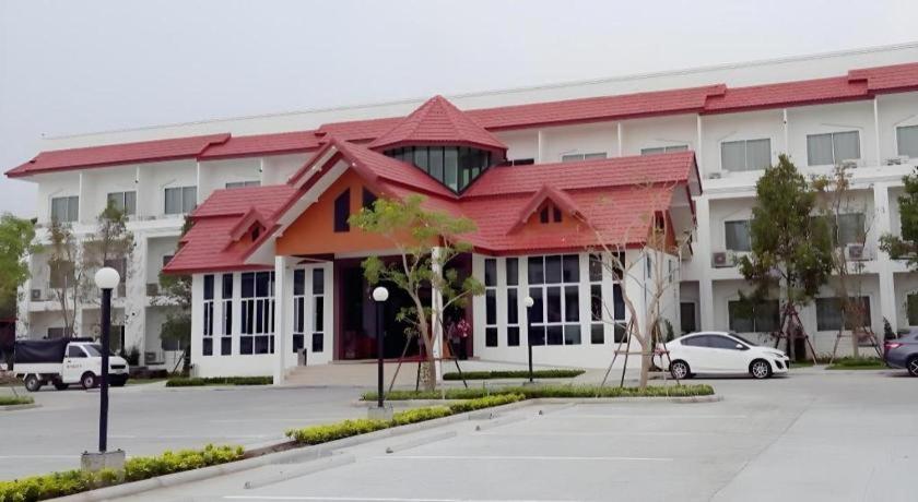Silayok Grand Hotel Tak Exteriér fotografie