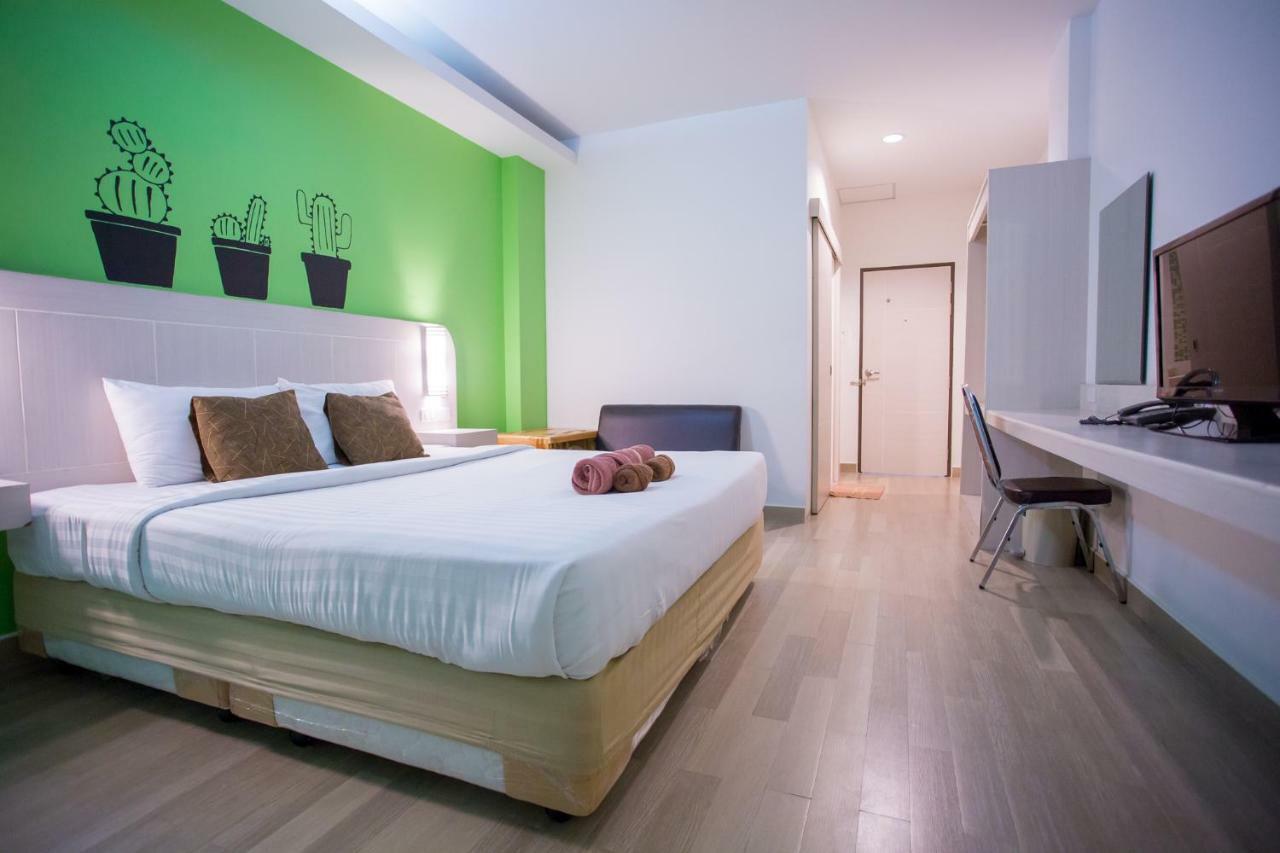 Silayok Grand Hotel Tak Exteriér fotografie